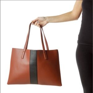 New Vince Camuto Lucky Tote with dust bag